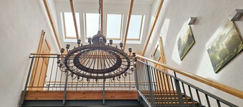 Comfortable house in secluded location for up to 15 people, 5 bathrooms, large property