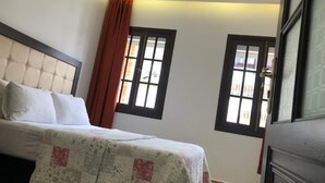 Unclassified image, 3 of 18, button - MINA HOUSE (Chefchaouen)