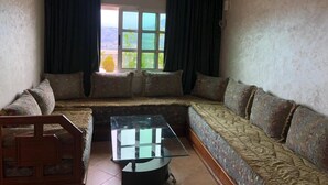 Unclassified image, 5 of 18, button - MINA HOUSE (Chefchaouen)