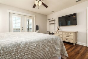 4 bedrooms, Internet, bed sheets