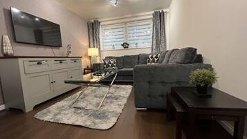 Apartment | Living area
