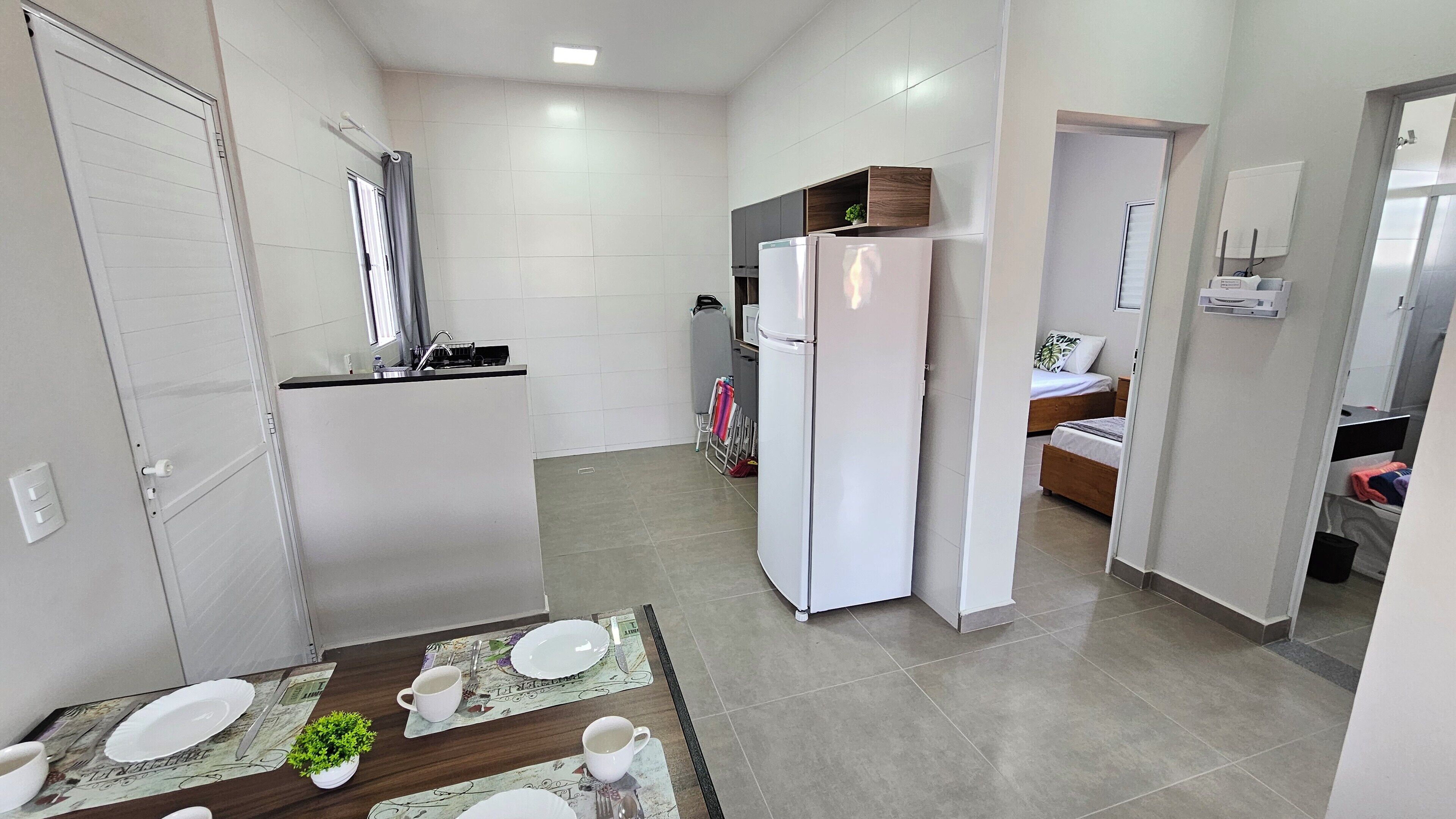 40 インチのスマートテレビ (デジタル放送視聴可)