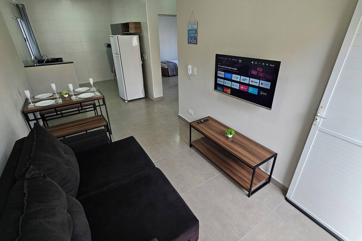 Apartment, 2 Bedrooms, Kitchen, Ground Floor | Living area | 40-inch Smart TV with digital channels