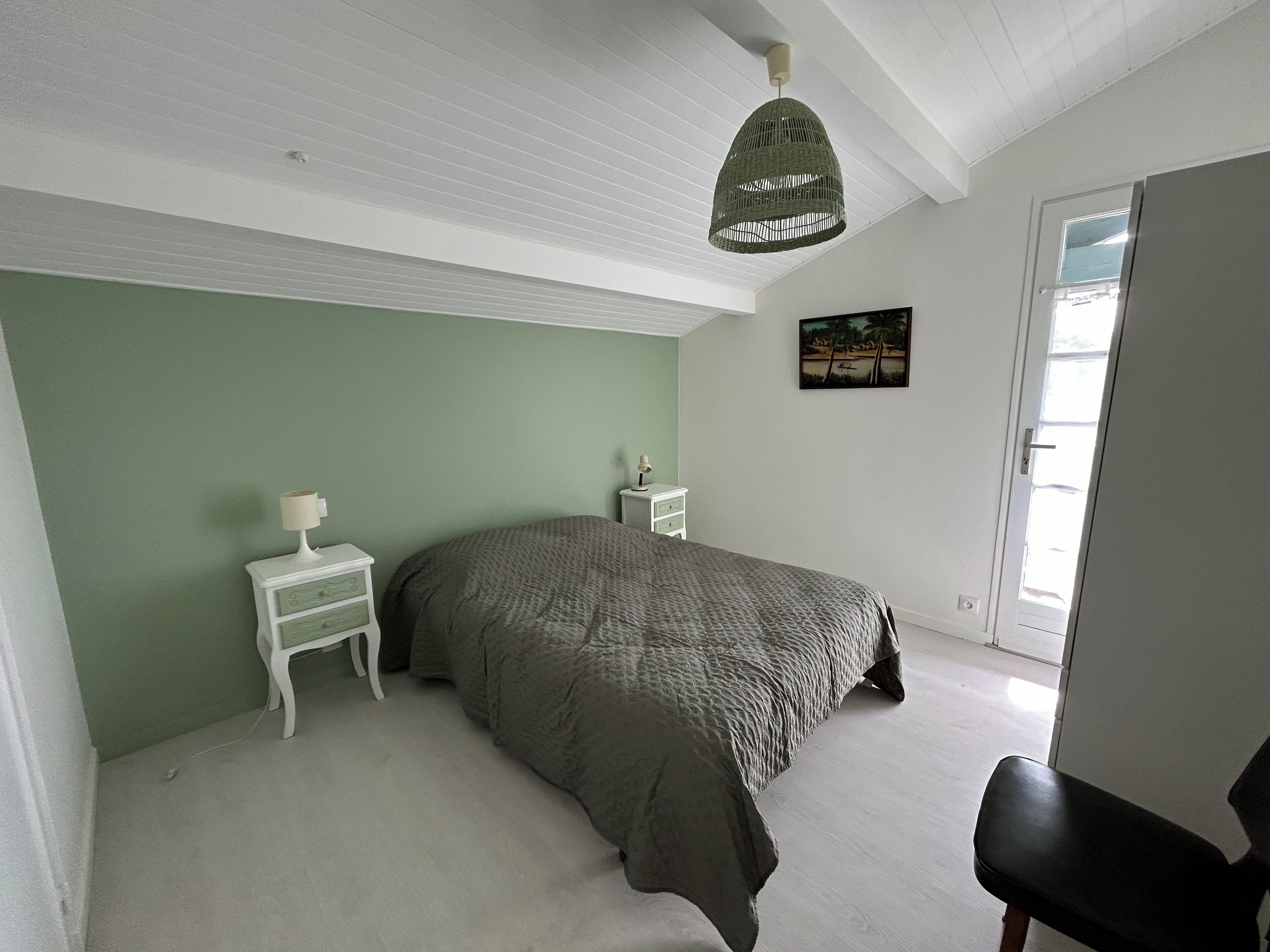 5 chambres, bureau, fer et planche à repasser, Wi-Fi gratuit