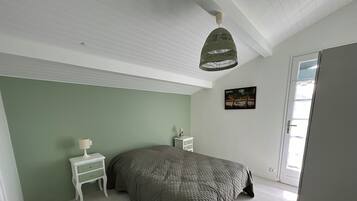 5 chambres, bureau, fer et planche Ă repasser, Wi-Fi gratuit