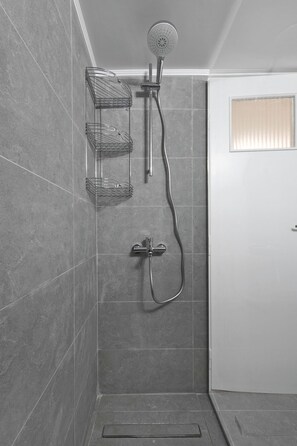 Shower, hair dryer, towels, soap - Alemar Quiet Kallithea Retreat with AC, Wifi (Kalithea)