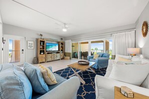 TV - Relaxing Condo on Siesta Key with Pool Access and Beach Views! (Siesta Key)