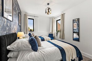 2 slaapkamers, een strijkplank/strijkijzer, wifi, beddengoed