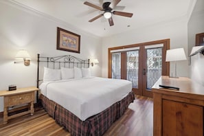2 bedrooms, iron/ironing board, travel cot, WiFi - The Charter at Beaver Creek E1505 (Beaver Creek)