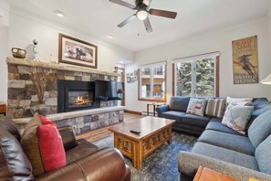 TV, fireplace - The Charter at Beaver Creek E1505 (Beaver Creek)