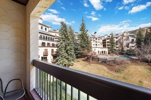 Property grounds - The Charter at Beaver Creek E2105 (Beaver Creek)