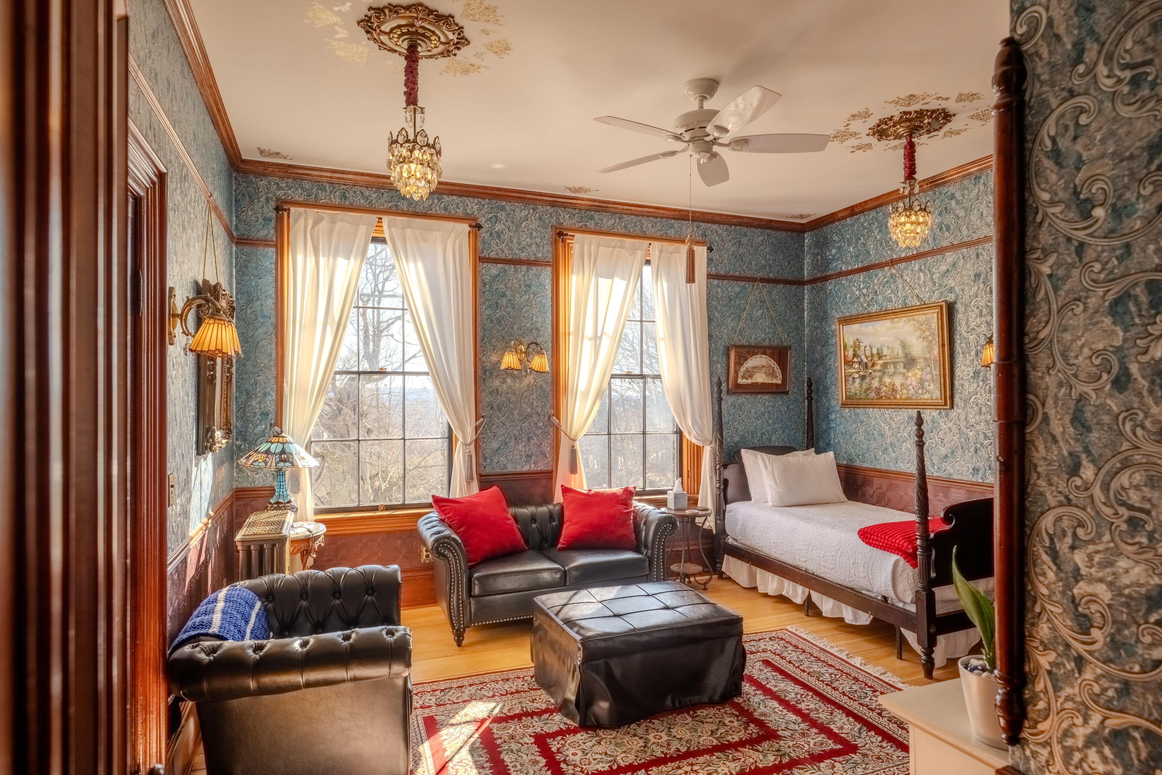 2 bedrooms, iron/ironing board, free WiFi, bed sheets