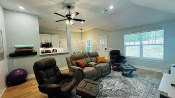 Smart TV, fireplace, offices, computer monitors