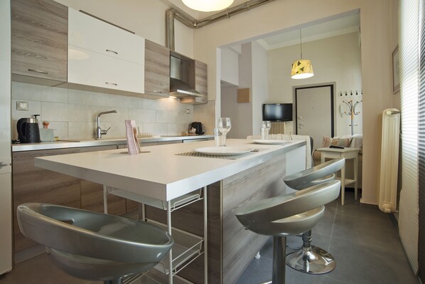 Apartment | 1 bedroom - Coastal Charm in Piraeus (Piraeus)