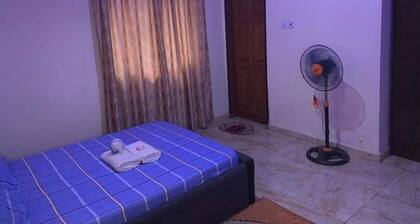 Warm and friendly apartment, in gated community.