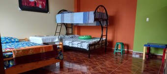 Hospedaje San Miguel para aventureros  amantes de la naturaleza  Playa Huanchaco