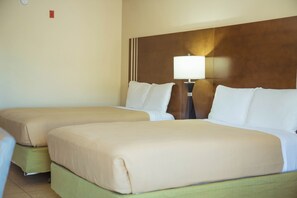 1 bedroom, desk, iron/ironing board, free WiFi - Magical Stays: Your Dream Retreat 6 Miles from Disney! Near Dining & Shopping (Clermont)