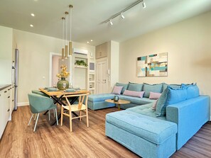 Appartement Confort, vue ville | Coin séjour