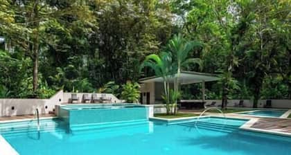 Beachfront Jungle Luxury! 3BD Penthouse Uvita