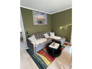 Bungalow | 2 bedrooms, individually furnished - Waldtroll Comfortable Holiday Residence (Glowe)