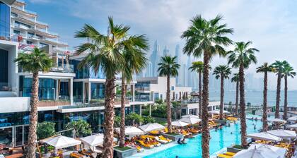 Maison Privee - Elegant Apt with Sea Views at FIVE Palm Jumeirah