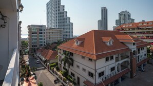 Comfort Studio, Balcony | Pemandangan balkoni