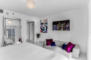 1 camera, ferro/asse da stiro, culla da viaggio, Wi-Fi