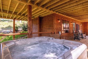 Terrace/patio - Great Bear Cabin at Eagles Nest (Banner Elk)