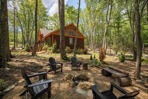 Property grounds - Stillness Springs at Eagles Nest (Banner Elk)