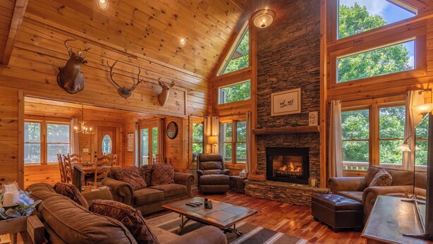 Cabin, Multiple Beds, Hot Tub, Mountain View (Windswept Vistas ) | Living area - Windswept Vistas (Boone)