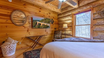 5 bedrooms, individually decorated, individually furnished, bed sheets