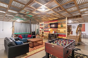Games room - Bella Woods Cabin (Fleetwood)