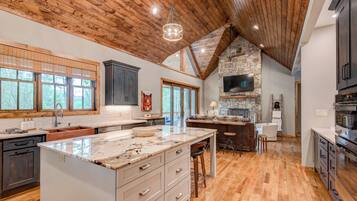 Cabin, Multiple Beds, Hot Tub, Mountain View (High Country Hideaway at Eagles Nest) | Private kitchen | Coffee/tea maker