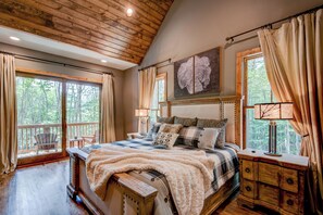 小屋, 多張床, 熱水浴缸, 山景 (High Country Hideaway at Eagles Nest) | 4 間臥室、獨特裝潢、布置獨特、床單