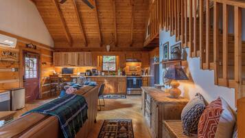 Cabin, Multiple Beds, Hot Tub, Mountain View (Moonlight Lodge) | Private kitchen | Stovetop, coffee/tea maker