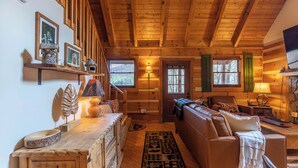 Cabin, Multiple Beds, Hot Tub, Mountain View (Moonlight Lodge) | Living area - Moonlight Lodge (Fleetwood)