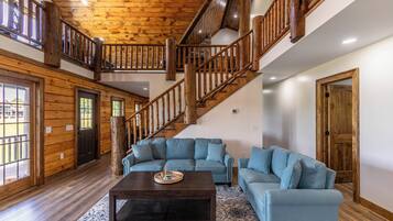 House, Multiple Beds, Hot Tub, Mountain View (Sweet Serenity at Sweetgrass) | Interior