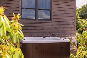House, Multiple Beds, Hot Tub, Mountain View (Sweet Serenity at Sweetgrass) | Outdoor spa tub - Sweet Serenity at Sweetgrass (Blowing Rock)