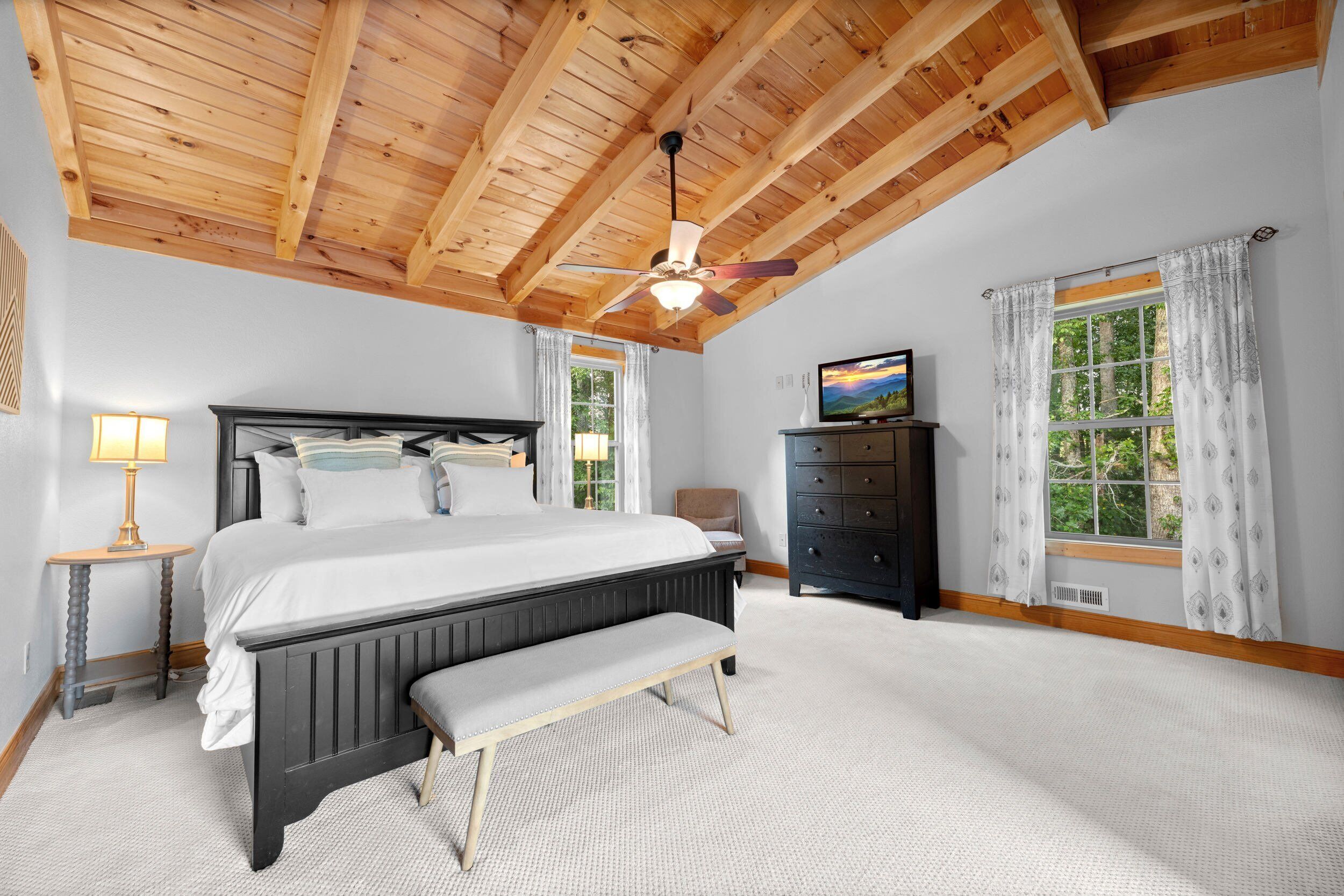 Cabin, nhiều giường, bồn tắm nước nóng, quang cảnh núi (Vista View) | 3 phòng ngủ, trang trí khác biệt 