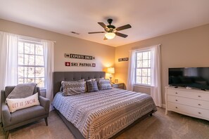 Ferienhaus, Mehrere Betten, Terrasse, Bergblick (Gone Ski'Inn) | 3 Schlafzimmer, individuell dekoriert, individuell eingerichtet