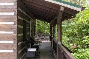 Property grounds - Whispering Pines (Fleetwood)