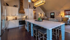 House, Multiple Beds, Hot Tub, Mountain View (Antlers and Pearls) | Private kitchen | Coffee/tea maker - Antlers and Pearls (Boone)