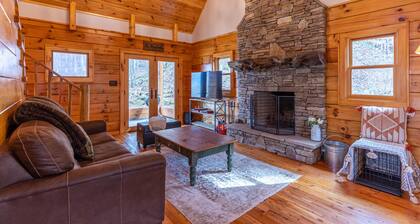Whiskey Creek Cabin