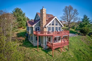 Exterior - Black Bear Ridge (Vilas)