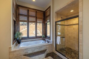 House, Multiple Beds, Pool Access, Mountain View (Banner Crest) | Bathroom | Designer toiletries, towels, toilet paper - Banner Crest (Banner Elk)