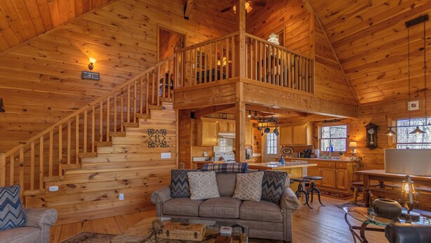 Unclassified image, 1 of 36, button - Timber Lodge (Todd)