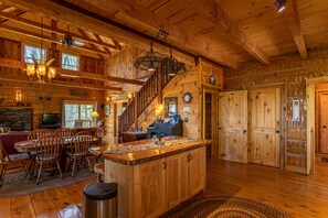 Interior - Van Beek's Peak (Banner Elk)