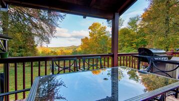 Tempat makan outdoor