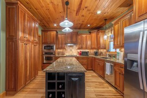 House, Multiple Beds, Patio, Mountain View (The Forge) | Private kitchen - The Forge (Lansing)