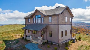 Exterior - All Around Views at Monteagle (Banner Elk)